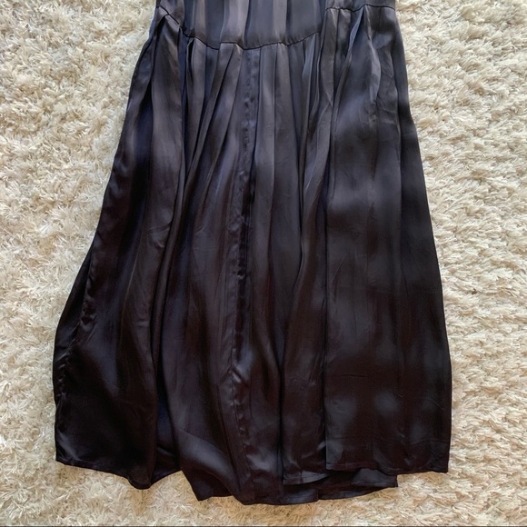 Modern Citizen Chloe Pleated Dress - Picture 6 of 14